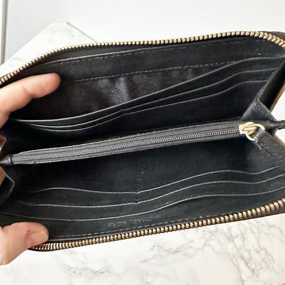 Michael Kors Long Black Saffiano Leather Continental Zip Around Wallet - Picture 9 of 11